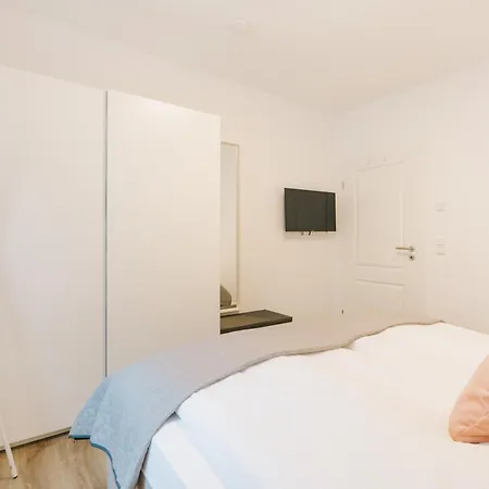 Kuesten De Diek - 1 Direkte Deichlage, Terrasse, 53qm Greetsiel